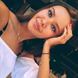 Meet your Posher, Kamilla